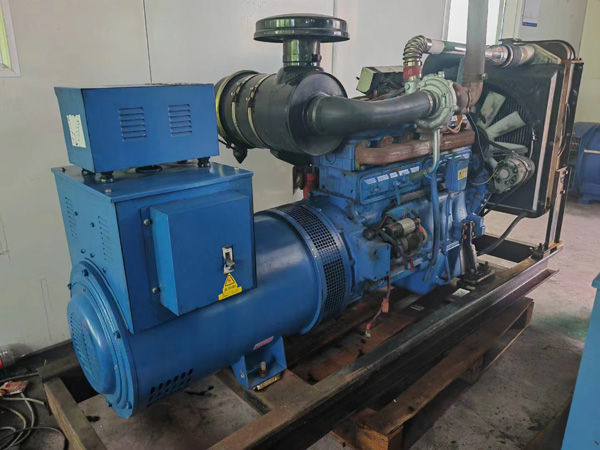 江苏100kW柴油发电机组使用多级机油有哪些优缺点？